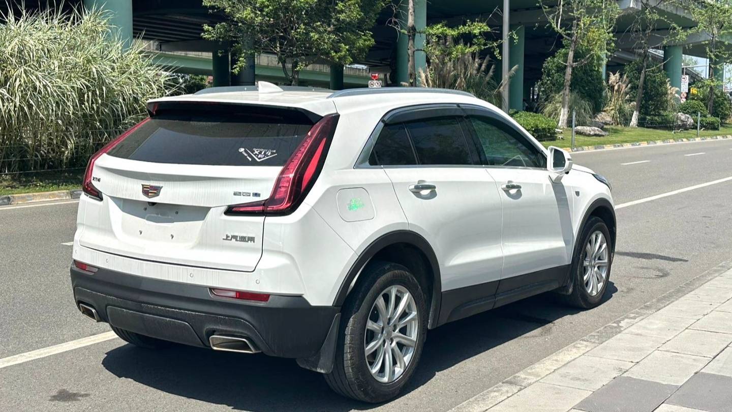 CADILLAC 2022 XT4 28T Two Drive Wind Style