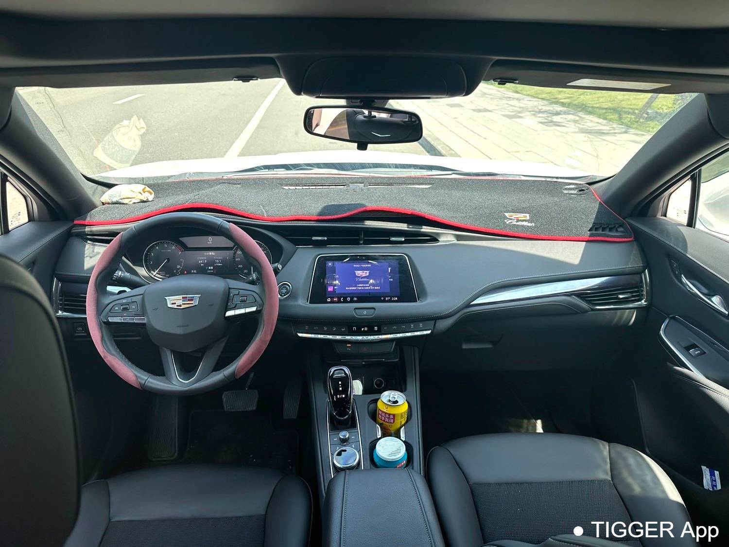 Подержанный CADILLAC 2022 XT4 28T Two Drive Wind Style