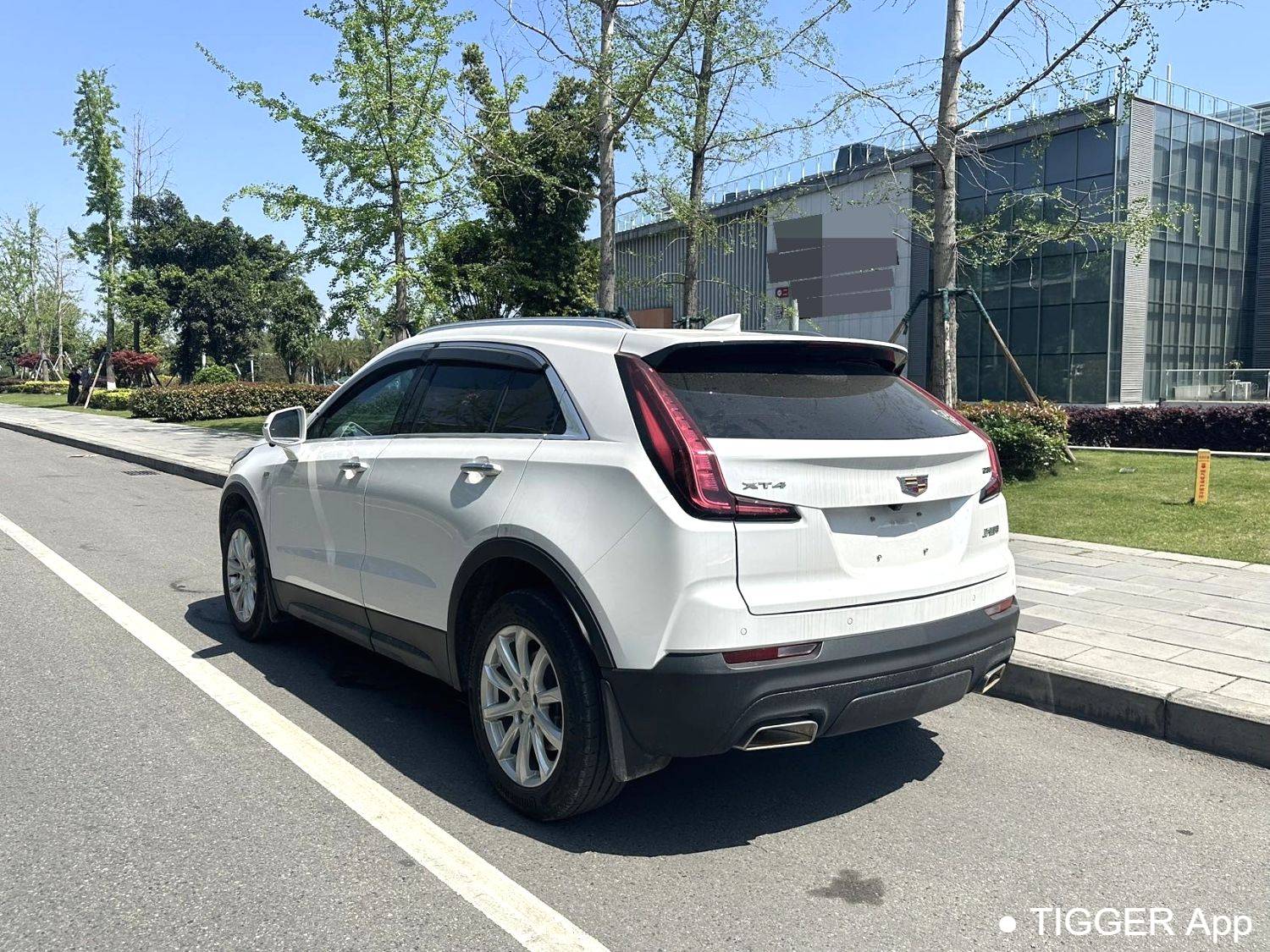Подержанный CADILLAC 2022 XT4 28T Two Drive Wind Style