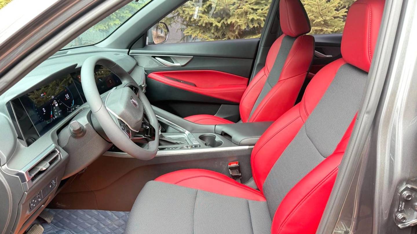 Changan 2022 CS35PLUS Blue Whale NE 1.4T DCT Luxury Model