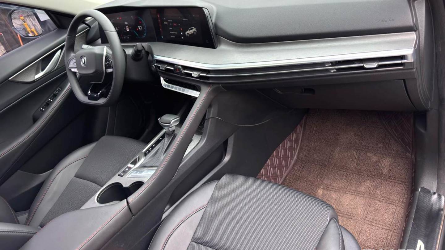 Changan 2023 CS35PLUS Blue Whale NE 1.4T DCT Super Enjoy Edition