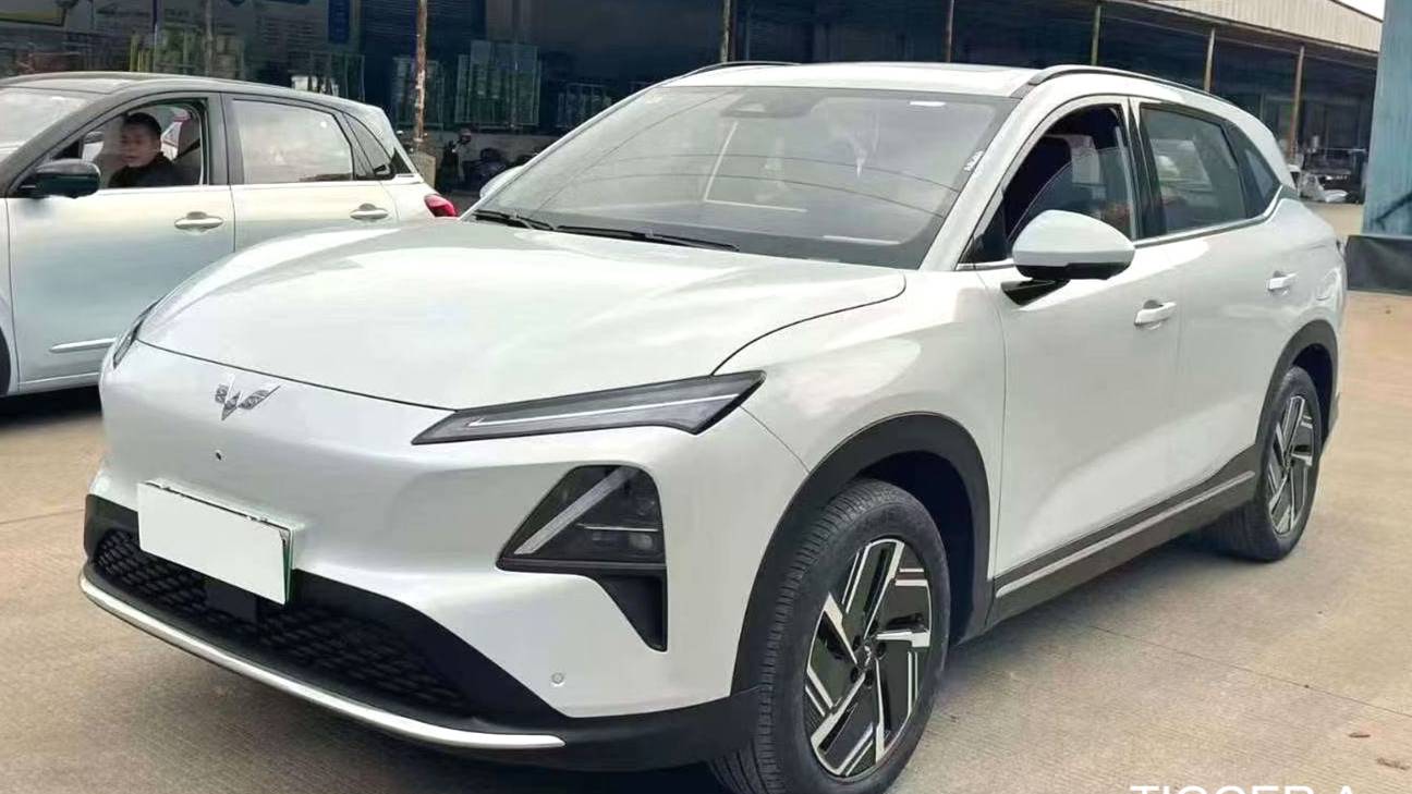 BAOJUN 2024 Yunhai 140km plug-in hybrid version