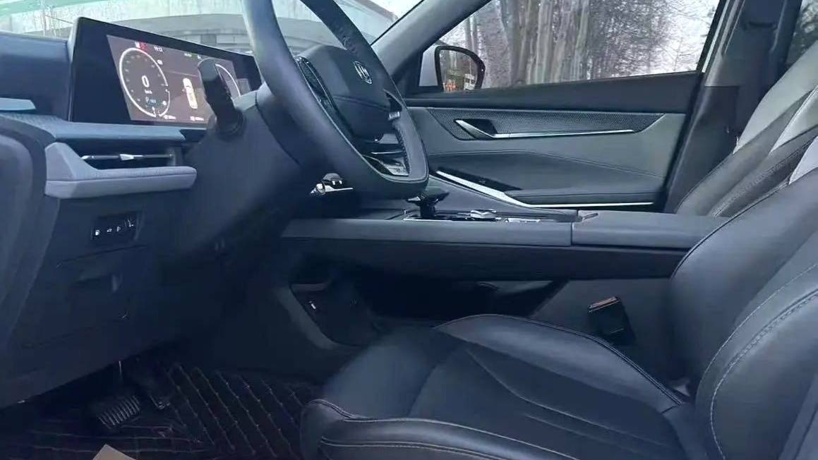 Changan 2023 CS75PLUS Third generation 1.5T automatic navigation type