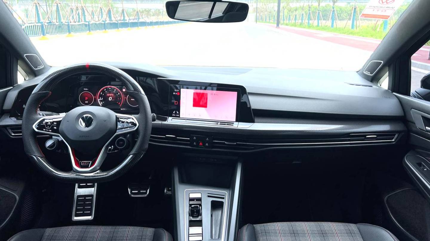 Volkswagen 2023  Golf GTI 380TSI DSG GTI