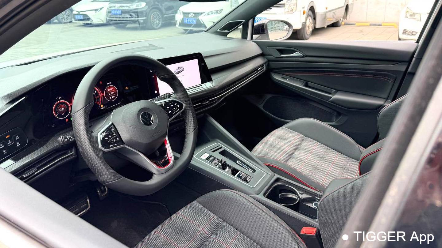 Volkswagen 2023  Golf GTI 380TSI DSG GTI