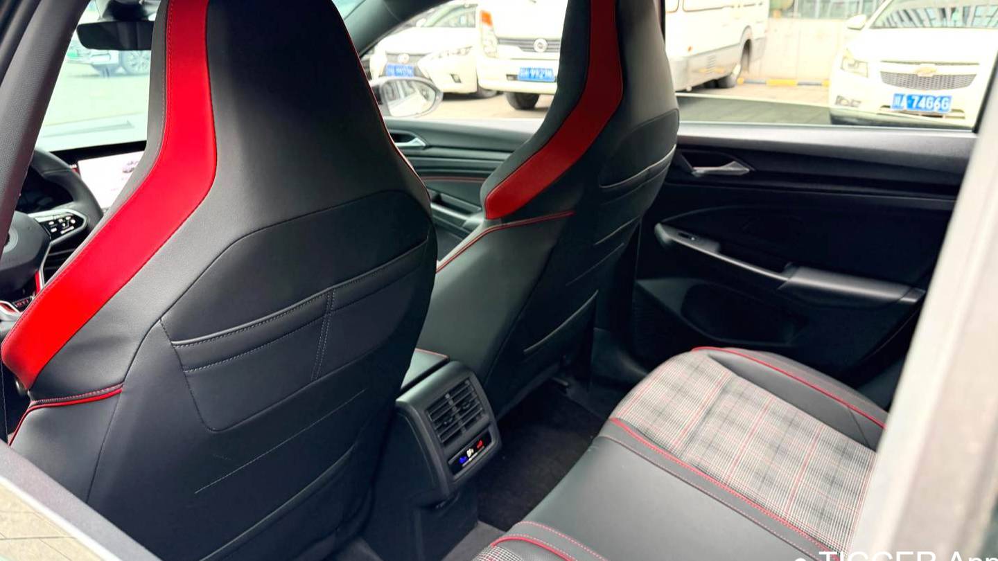 Volkswagen 2023  Golf GTI 380TSI DSG GTI