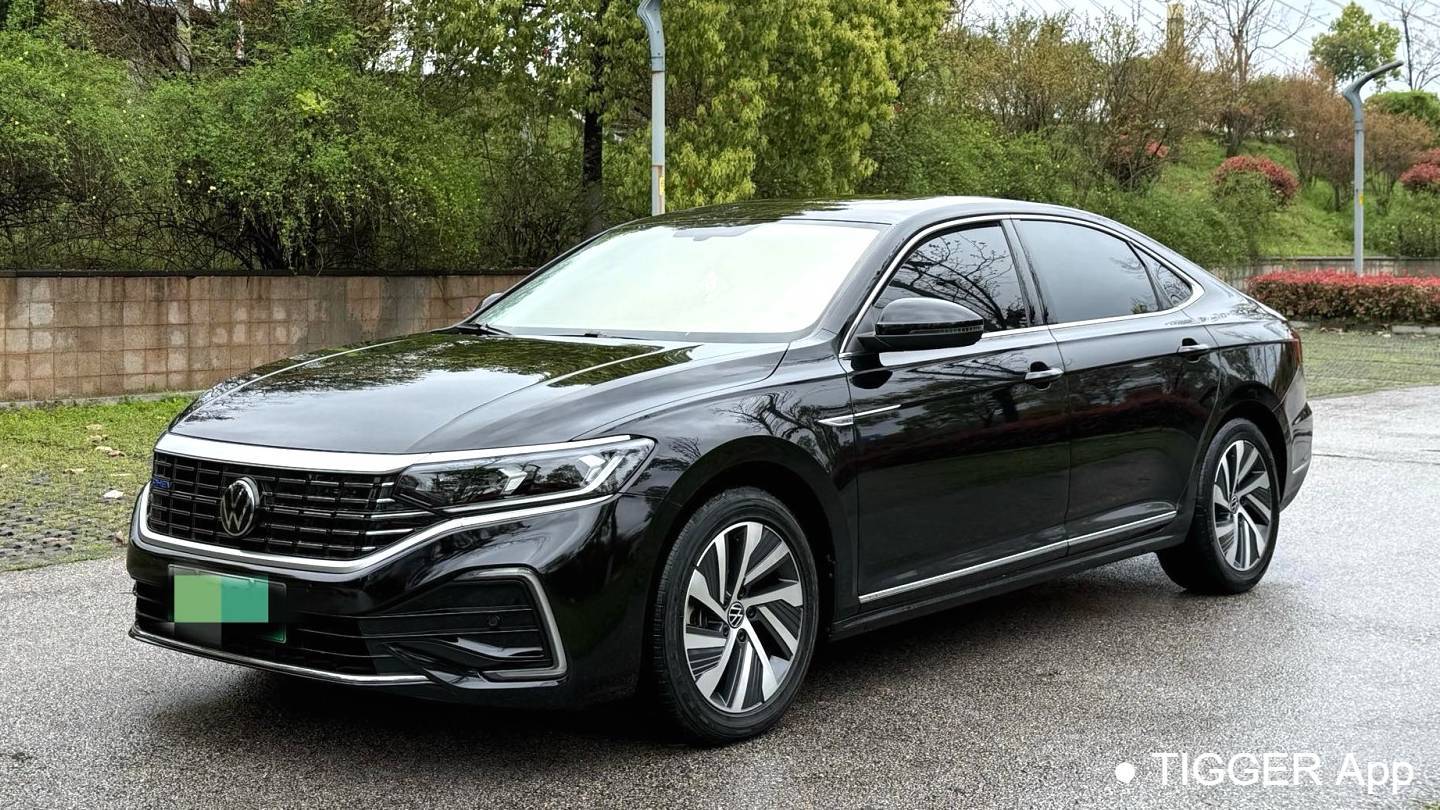 Volkswagen 2023 TAYRON GTE 280TSI Luxury Plus Advanced Edition
