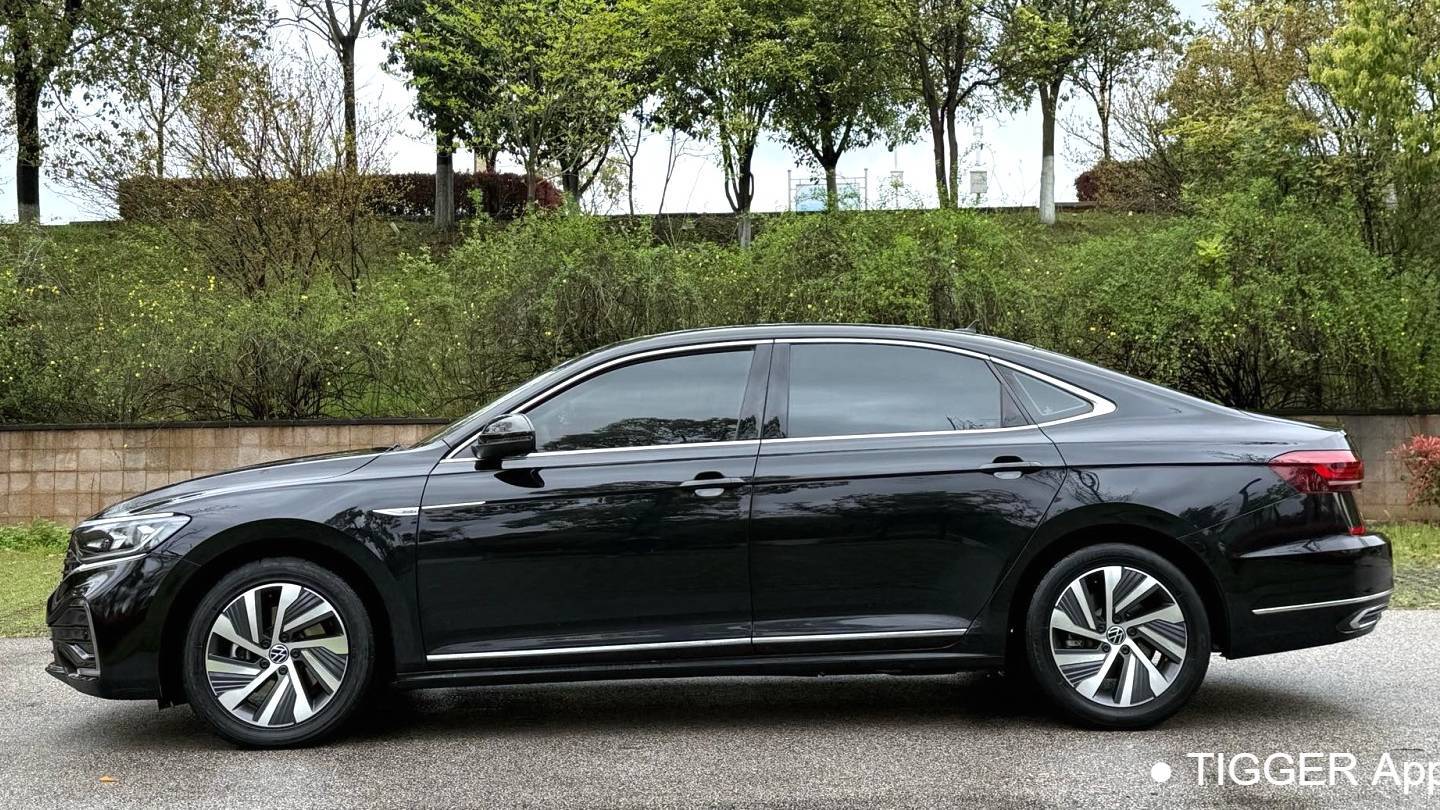 Volkswagen 2023 TAYRON GTE 280TSI Luxury Plus Advanced Edition