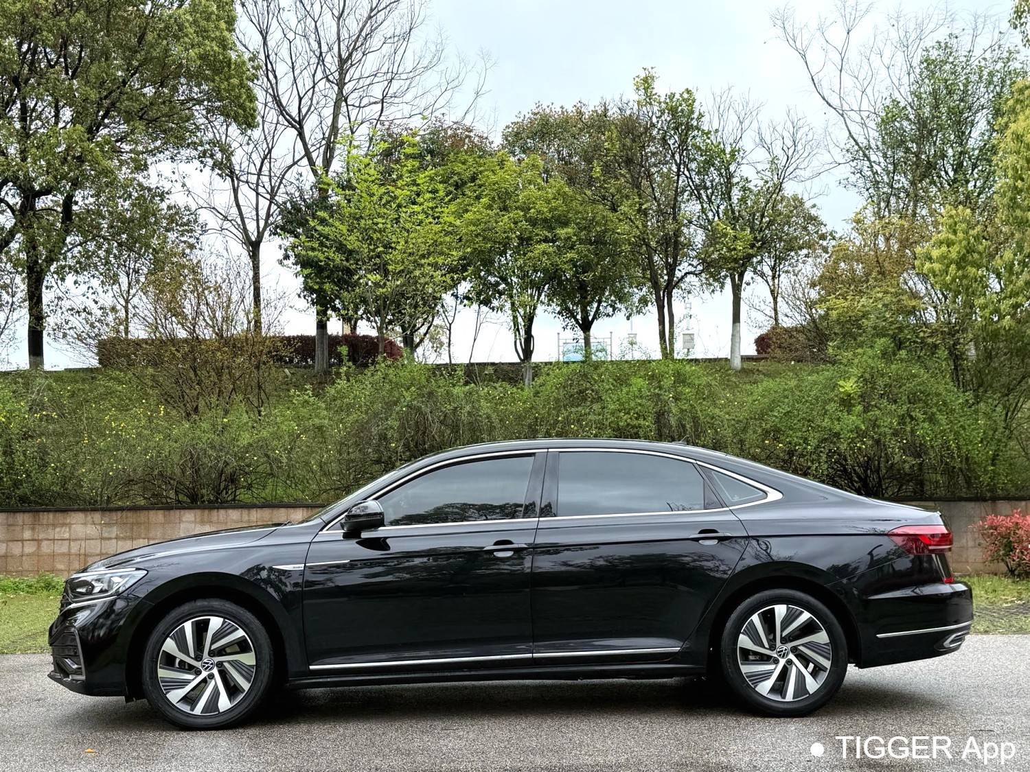 مستعمل Volkswagen 2023 TAYRON GTE 280TSI Luxury Plus Advanced Edition