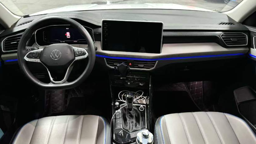 Volkswagen 2023 TAYRON GTE 280TSI Luxury Plus Advanced Edition
