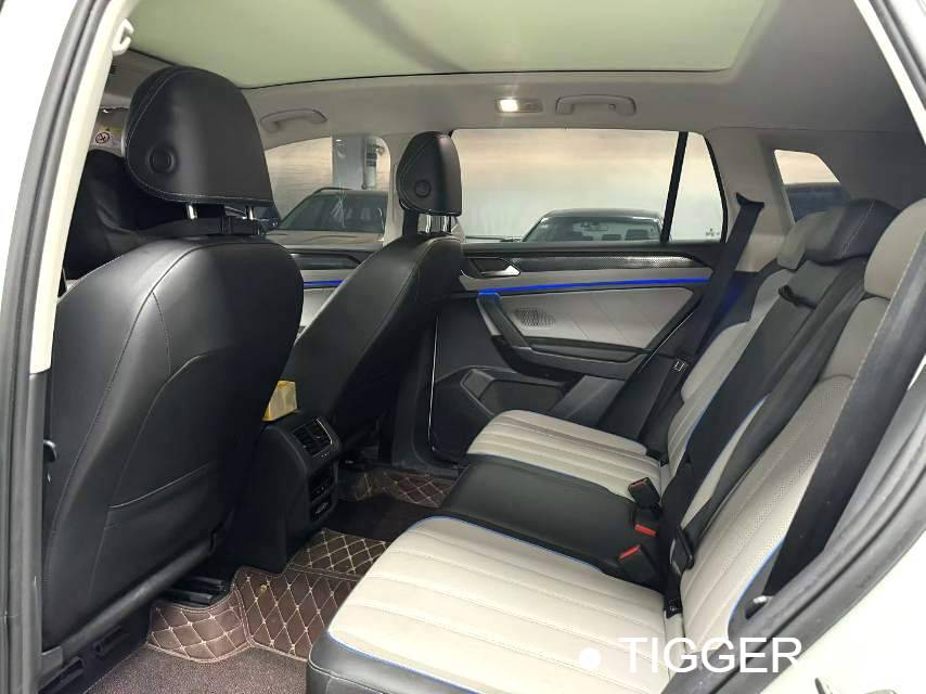 مستعمل Volkswagen 2023 TAYRON GTE 280TSI Luxury Plus Advanced Edition
