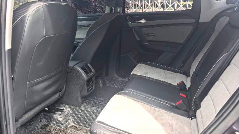 Volkswagen 2023 TAYRON X 330TSI 2WD Premium High Energy Edition