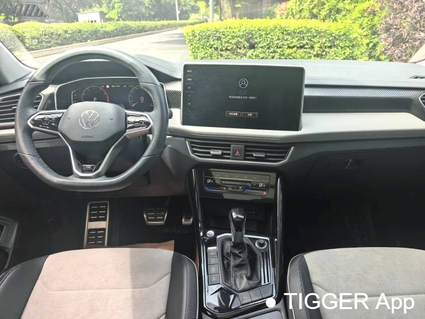 مستعمل Volkswagen 2023 TAYRON X 330TSI 2WD Premium High Energy Edition