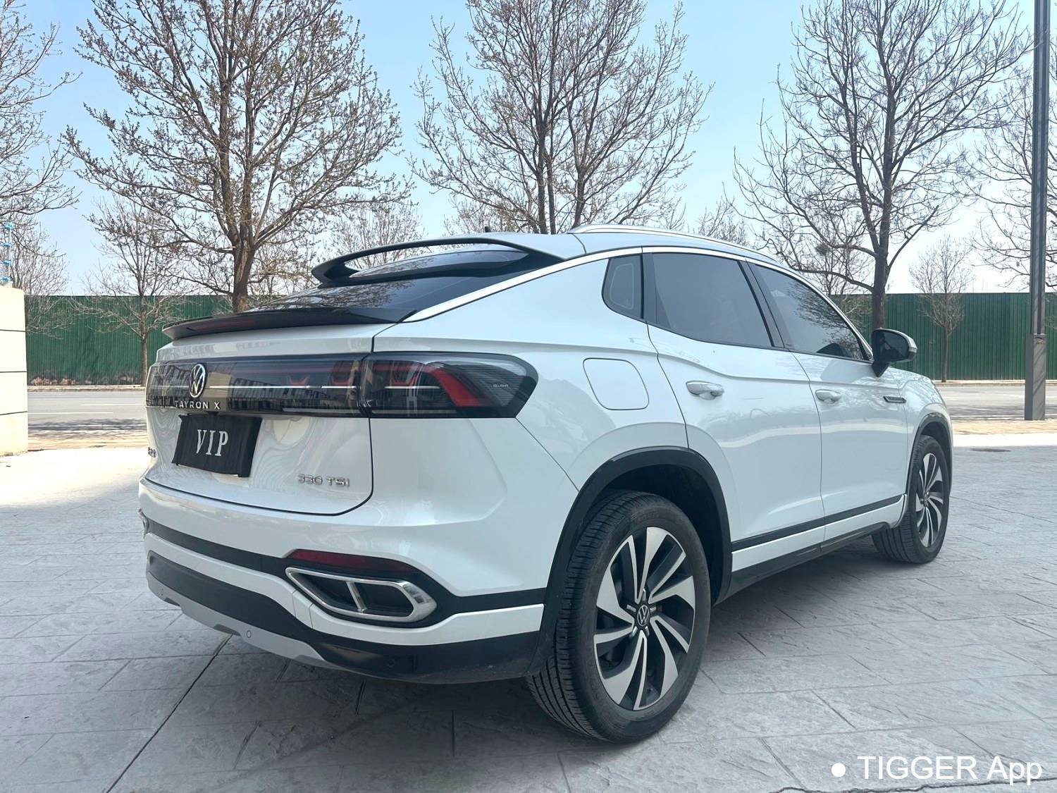مستعمل Volkswagen 2023 TAYRON X 330TSI 2WD Premium High Energy Edition