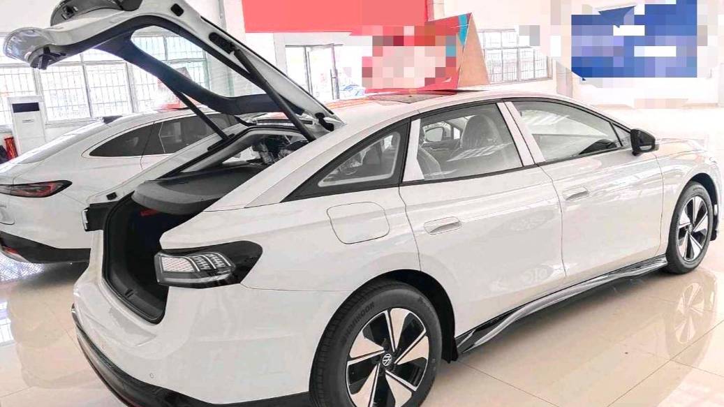 Volkswagen 2024 ID.7 VIZZION AIR