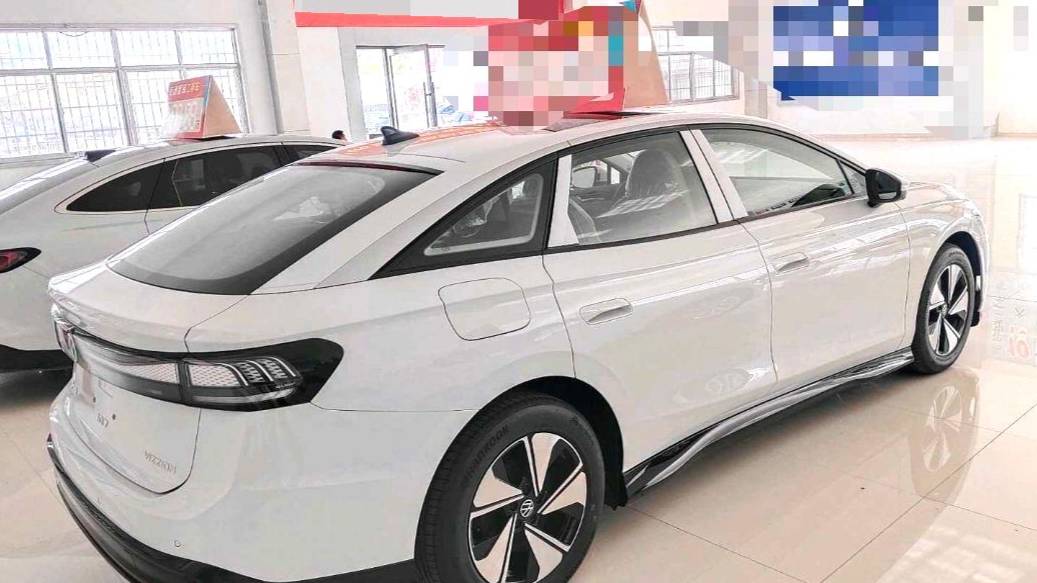 Volkswagen 2024 ID.7 VIZZION AIR