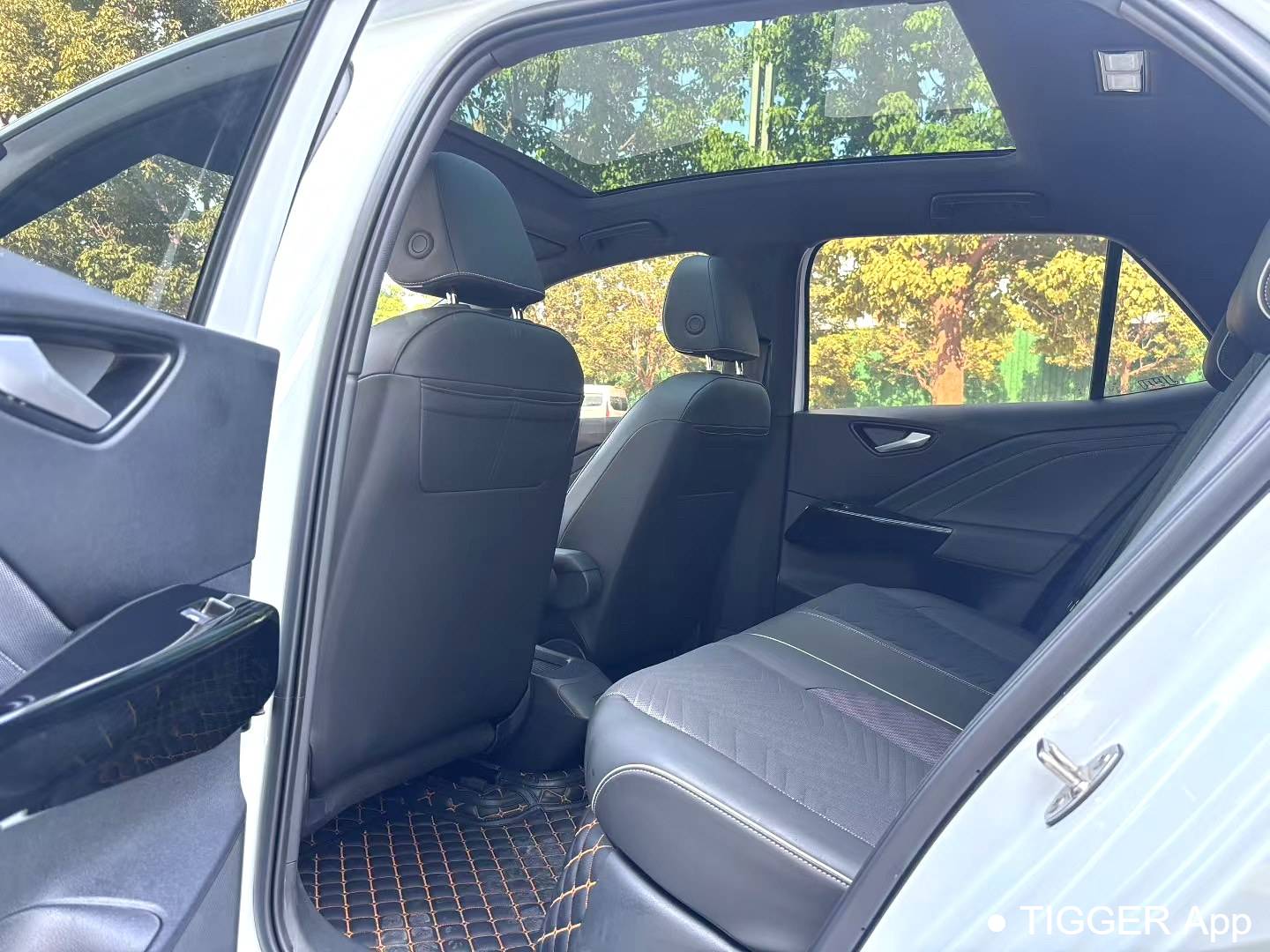 Volkswagen 2024 ID.3 Outstanding Edition