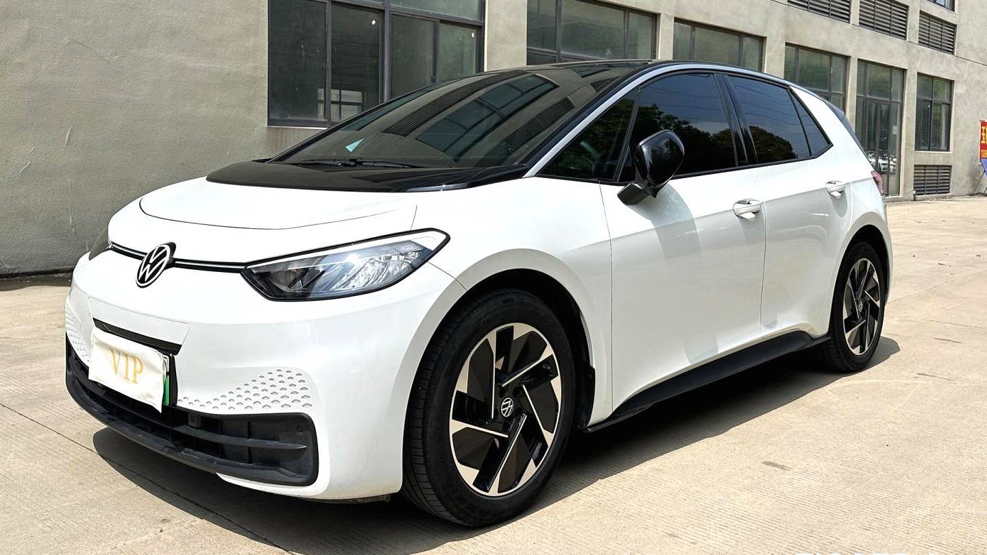 Volkswagen 2025 ID.3 Smart and outstanding oxygen version