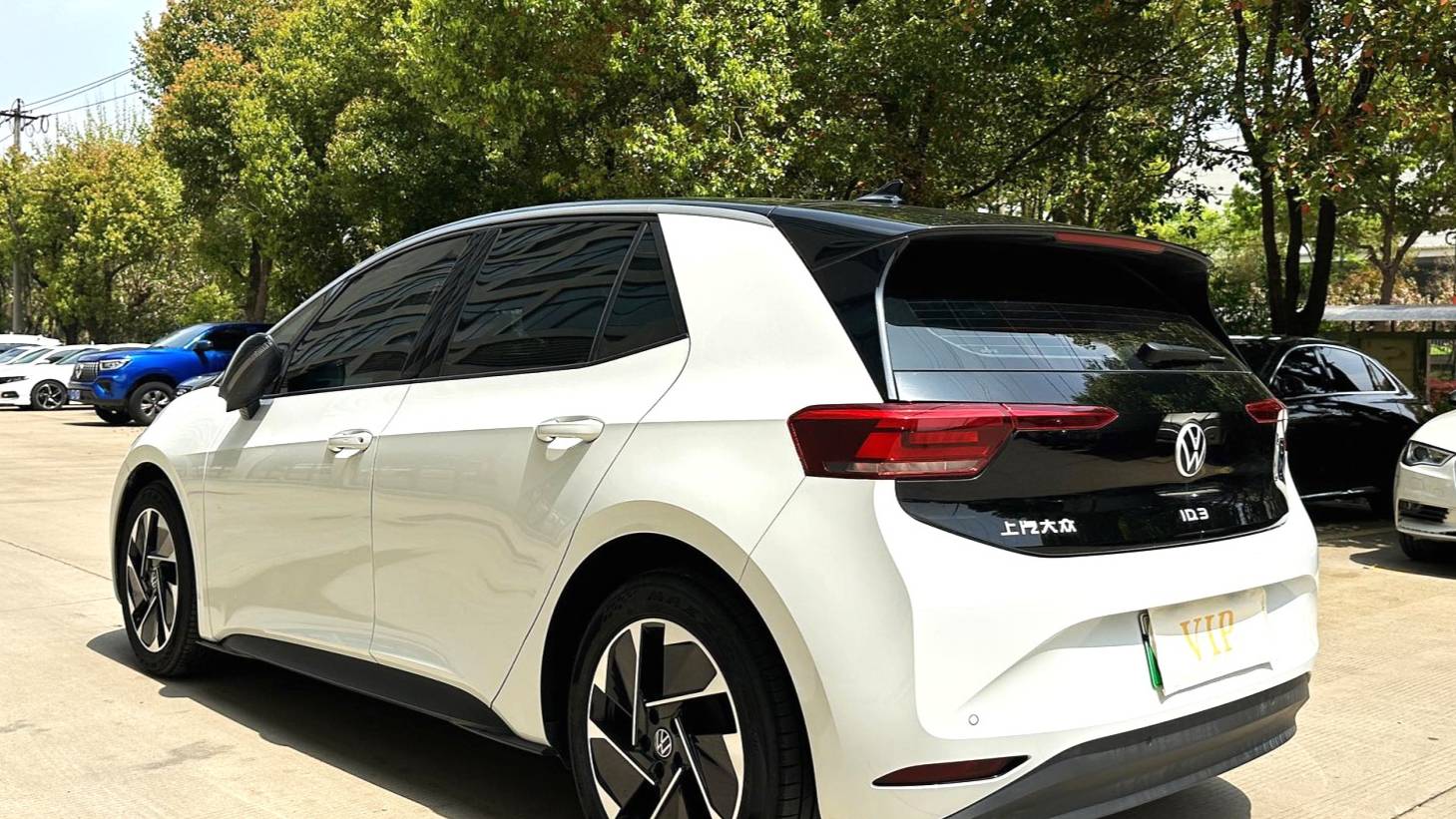 Volkswagen 2025 ID.3 Smart and outstanding oxygen version