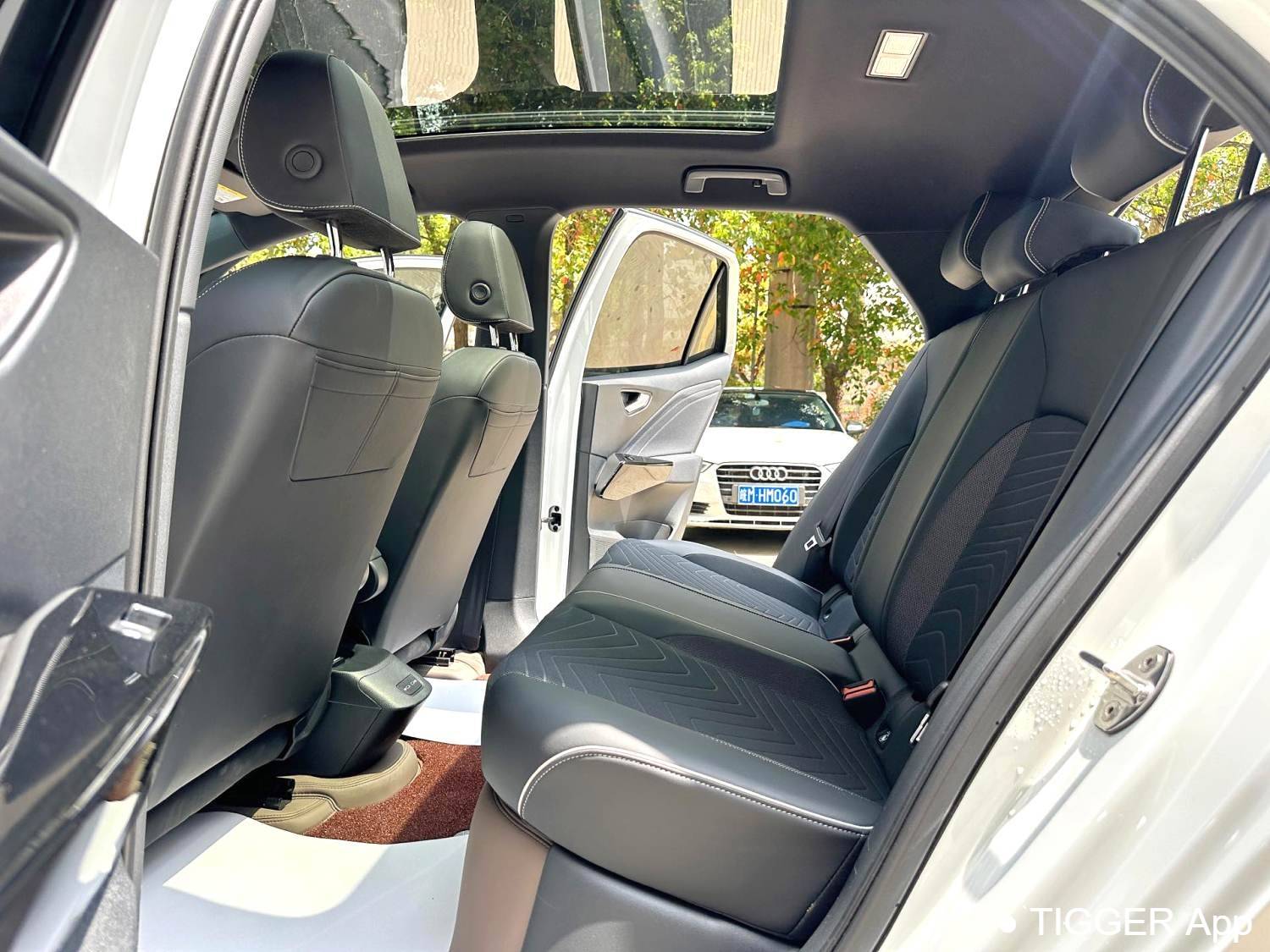 Volkswagen 2025 ID.3 Smart and outstanding oxygen version