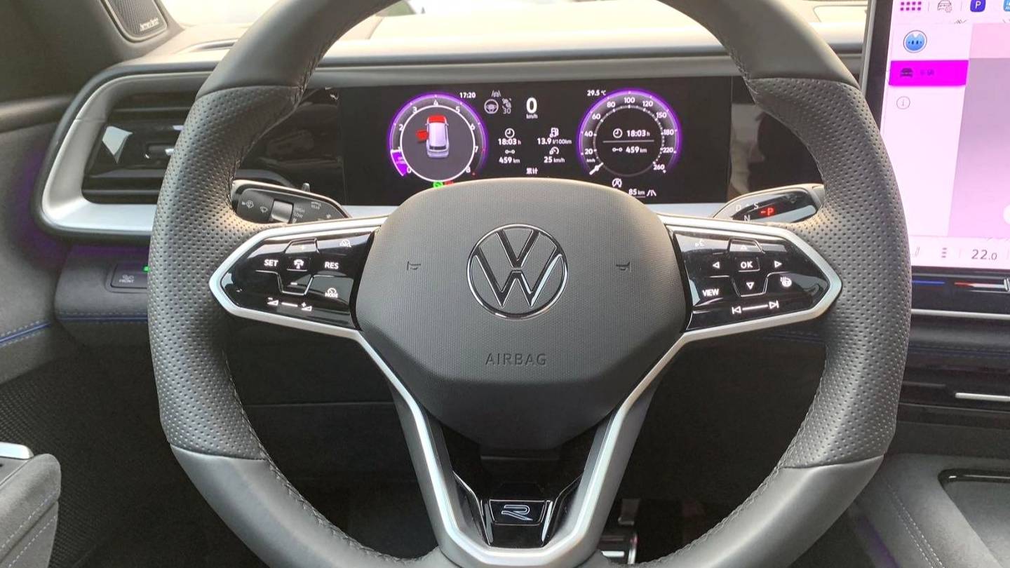 Volkswagen 2026 ‌Teramont Touareg Pro 450TSI 4WD Peak Edition