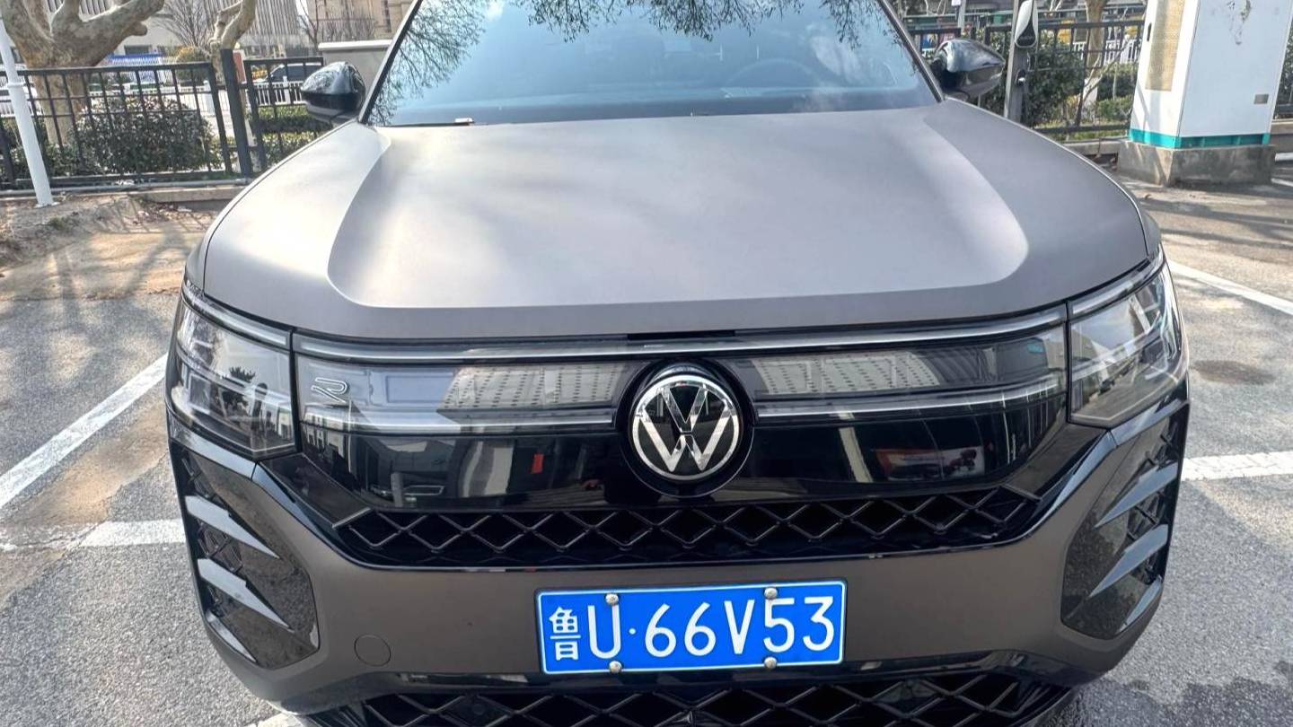 Volkswagen 2025 ‌Teramont Touareg Pro 450TSI 4WD Peak Edition