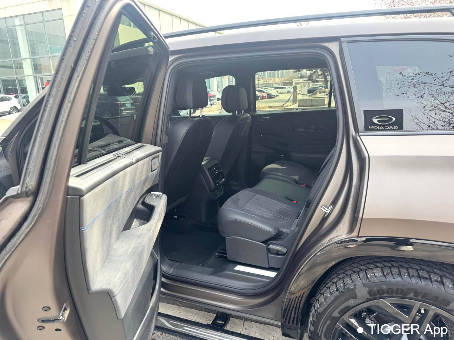 Volkswagen 2025 ‌Teramont Touareg Pro 450TSI 4WD Peak Edition