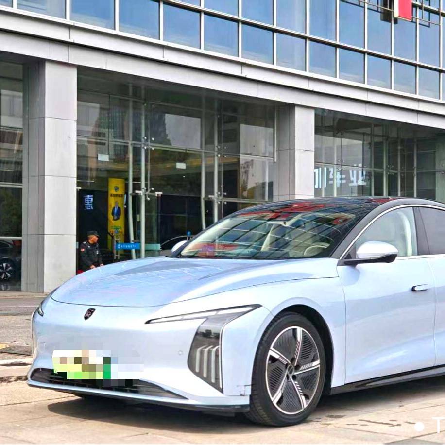 FORTHING 2024 Forthing S7 235 Extended Range Luxury Edition سيارة مستعملة