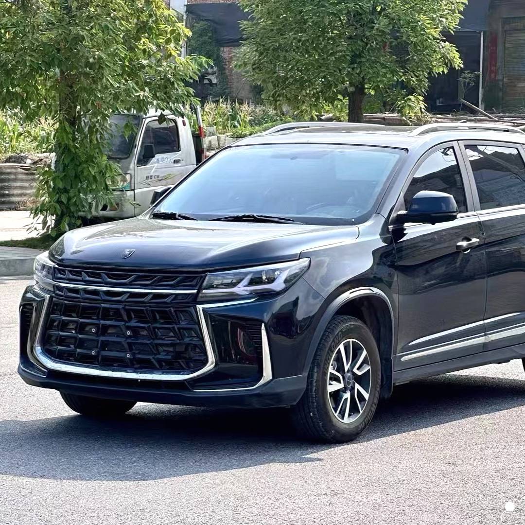 FORTHING 2025 T5 Shengshi 1.6L CVT Good Fortune Peanut Edition Five seater سيارة مستعملة