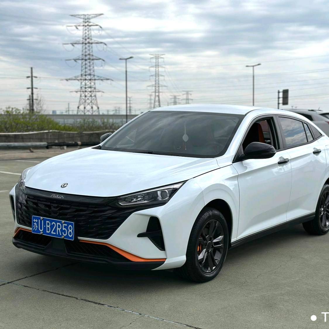 AEOLUS 2023 Yi Xuan 1.5L Automatic Enjoyment Edition سيارة مستعملة