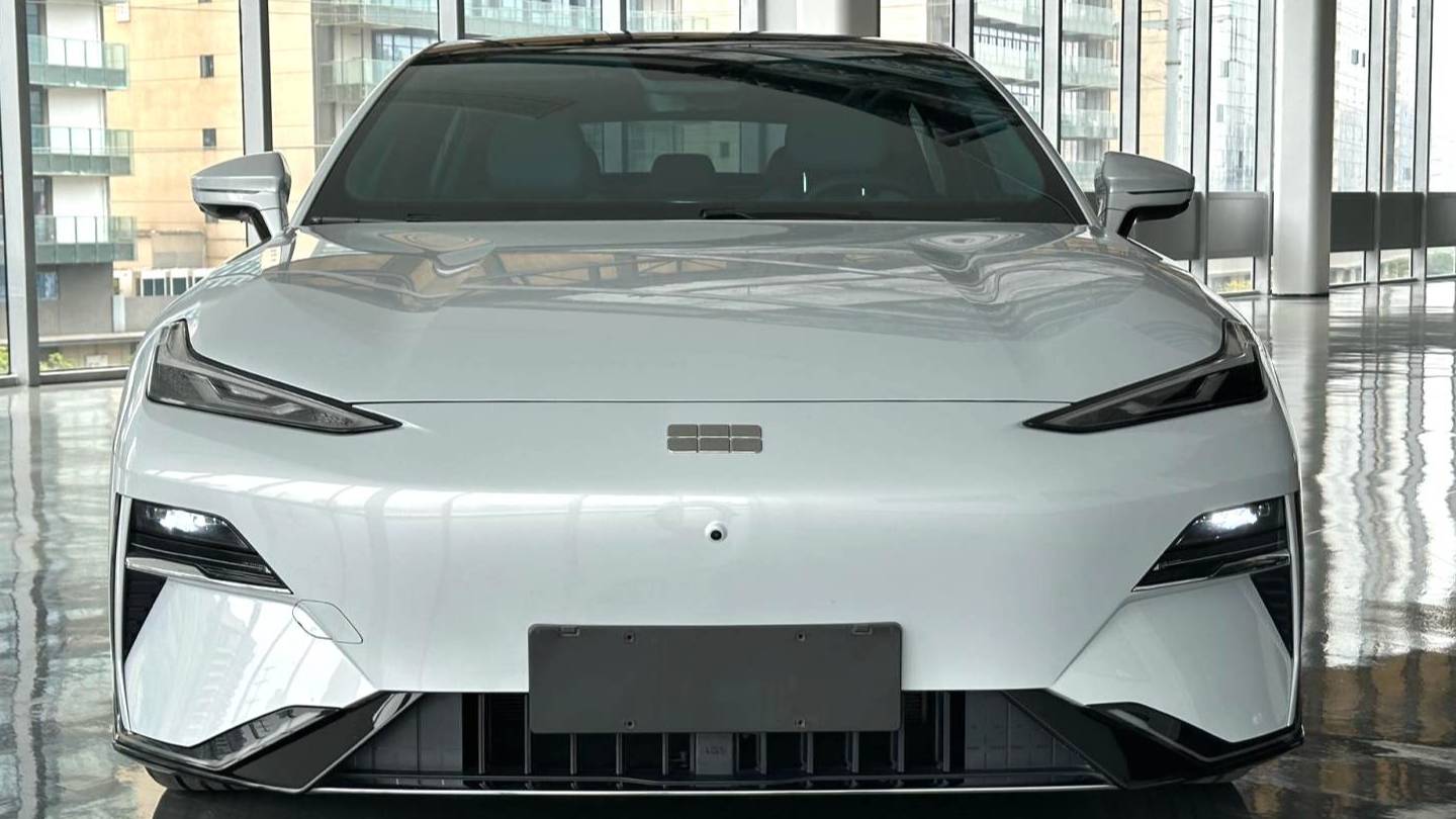 GALAXY 2024 E8 550km rear wheel drive PRO