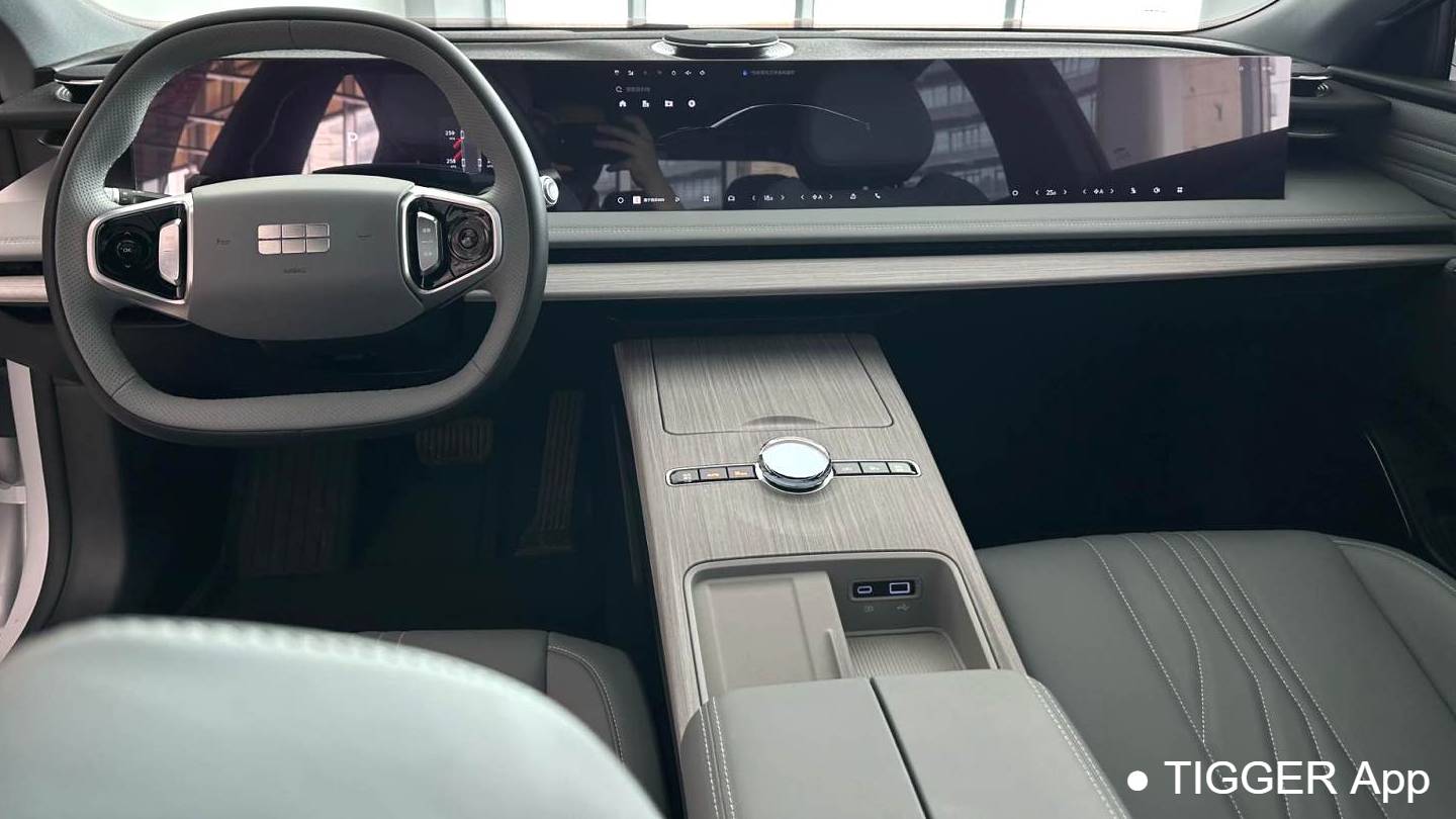 GALAXY 2024 E8 550km rear wheel drive PRO