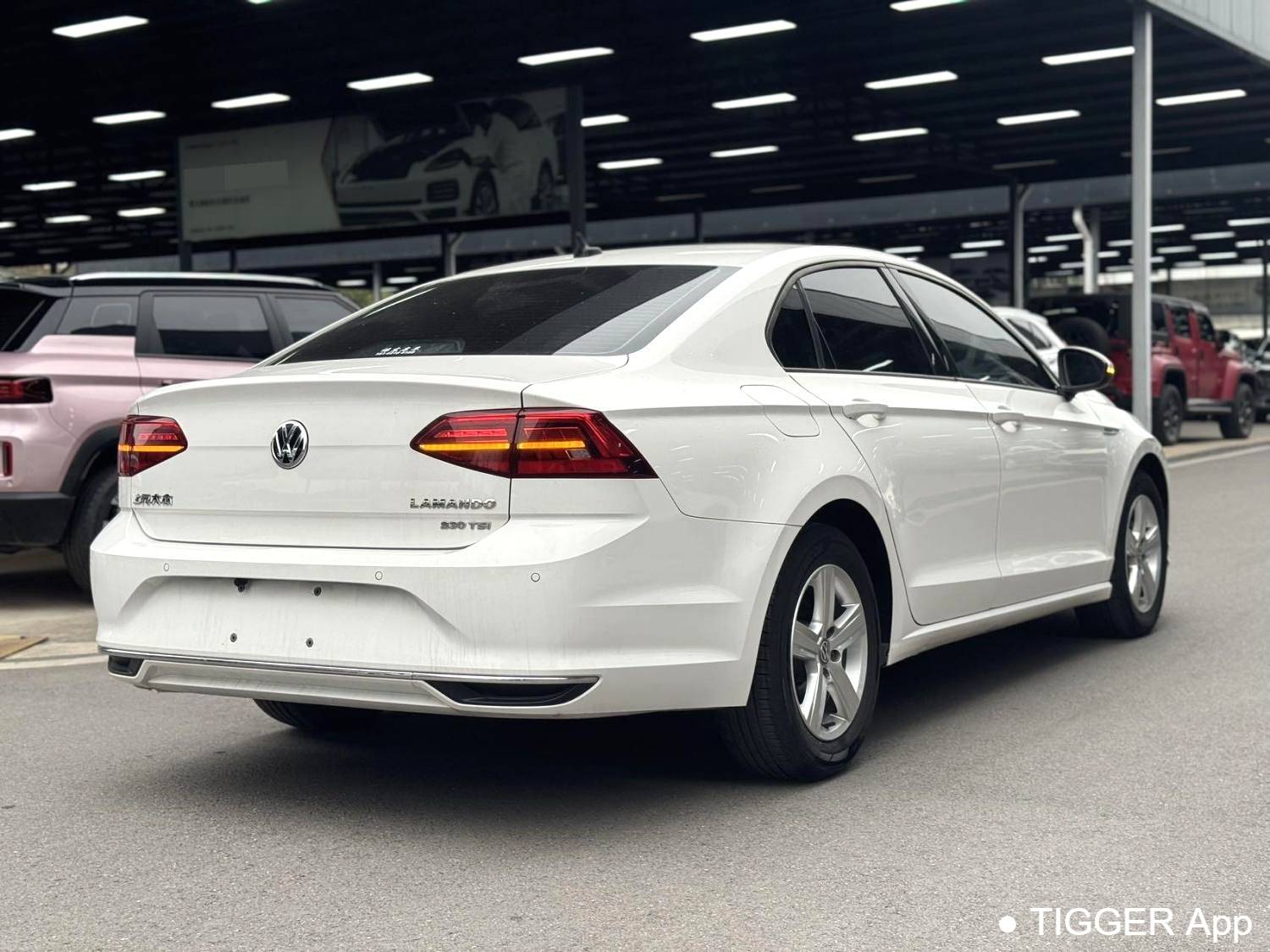 Volkswagen 2021 Lamando 230TSI DSG Fashion Edition