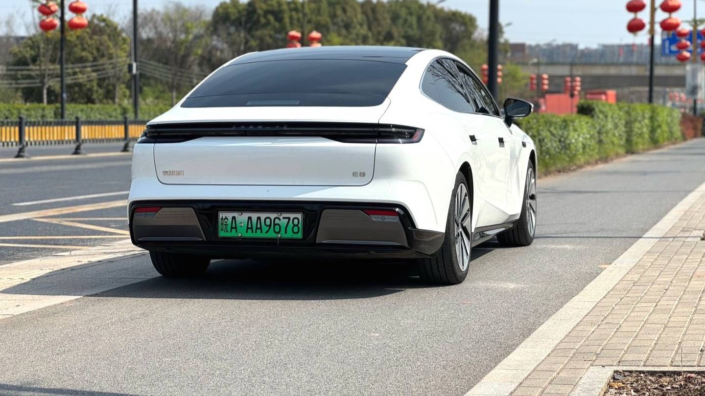 GALAXY 2024 E8 665km Rear Drive Starship Long Voyage Edition