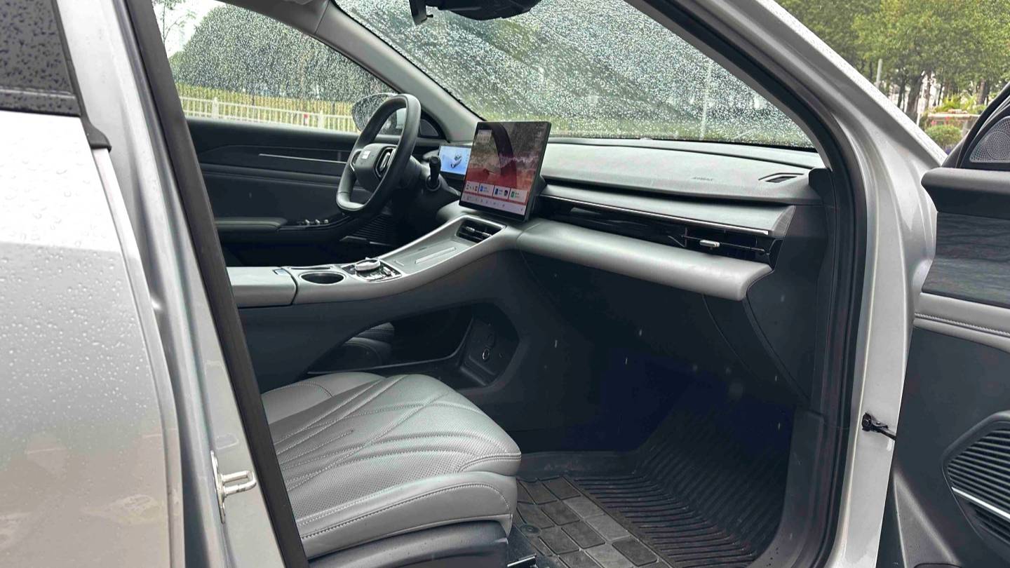 GALAXY 2025 L6 EM-i 140km Starship Edition