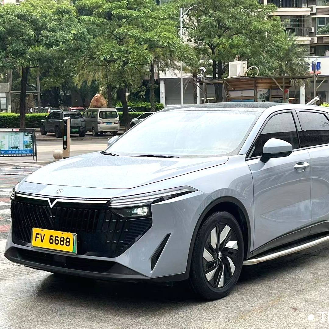 Venucia‌ 2023 Venucia V DD-i 110km iE version سيارة مستعملة