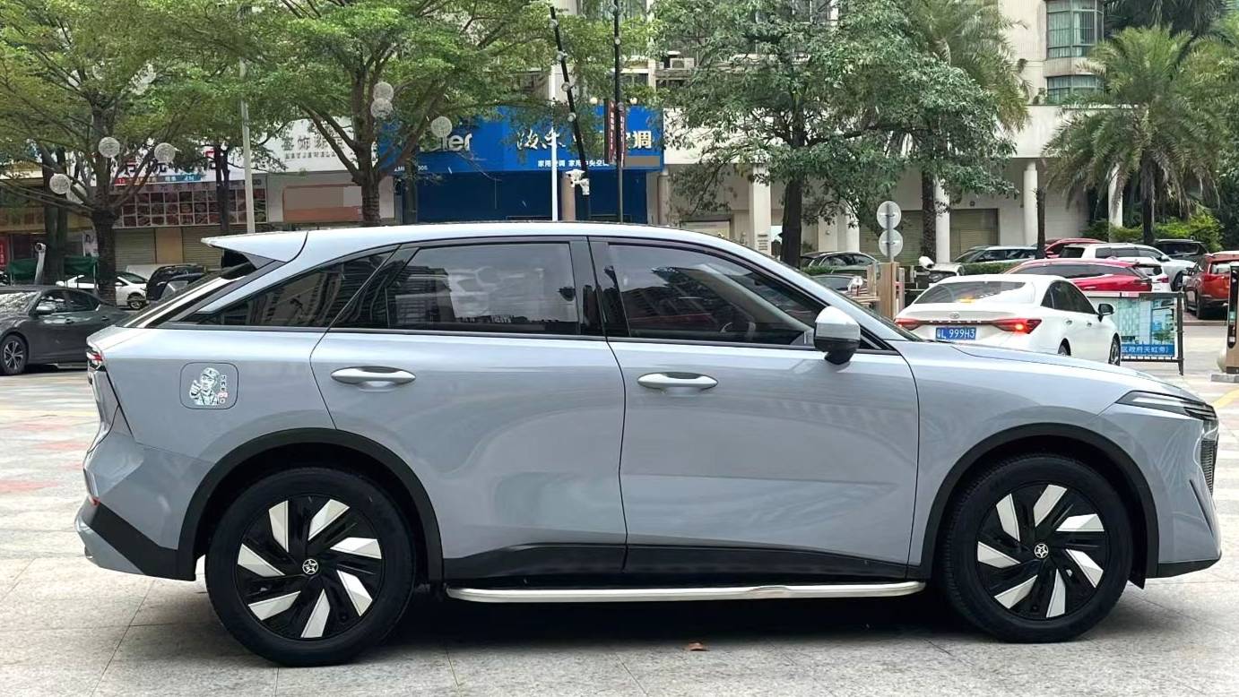 Venucia‌ 2023 Venucia V DD-i 110km iE version