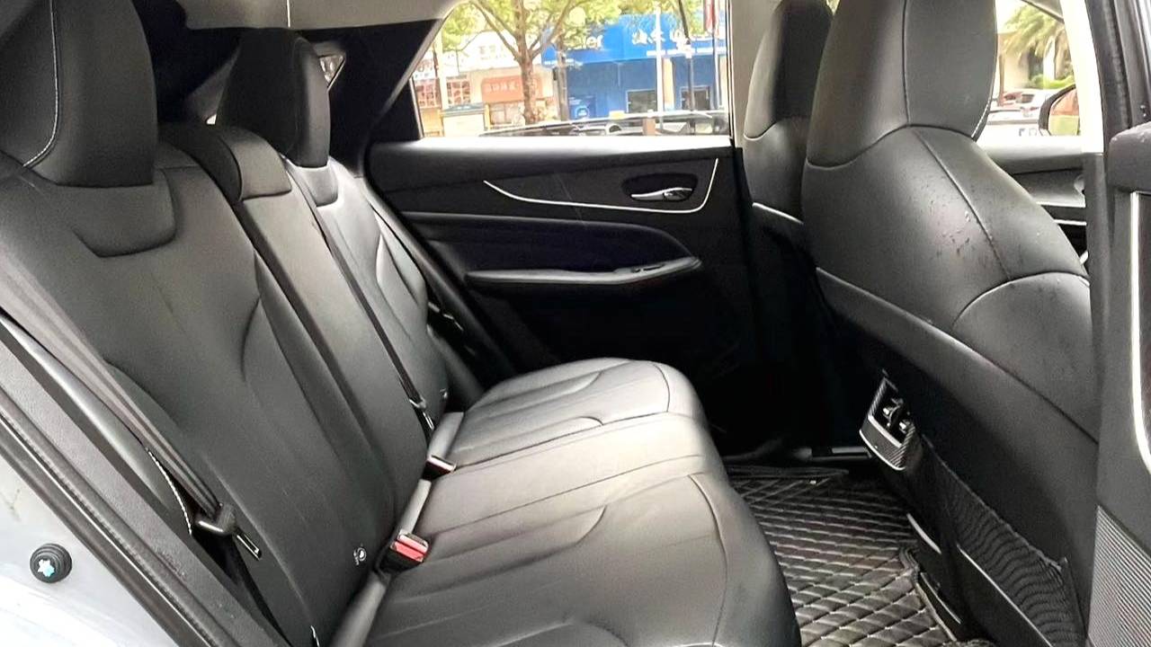 Venucia‌ 2023 Venucia V DD-i 110km iE version