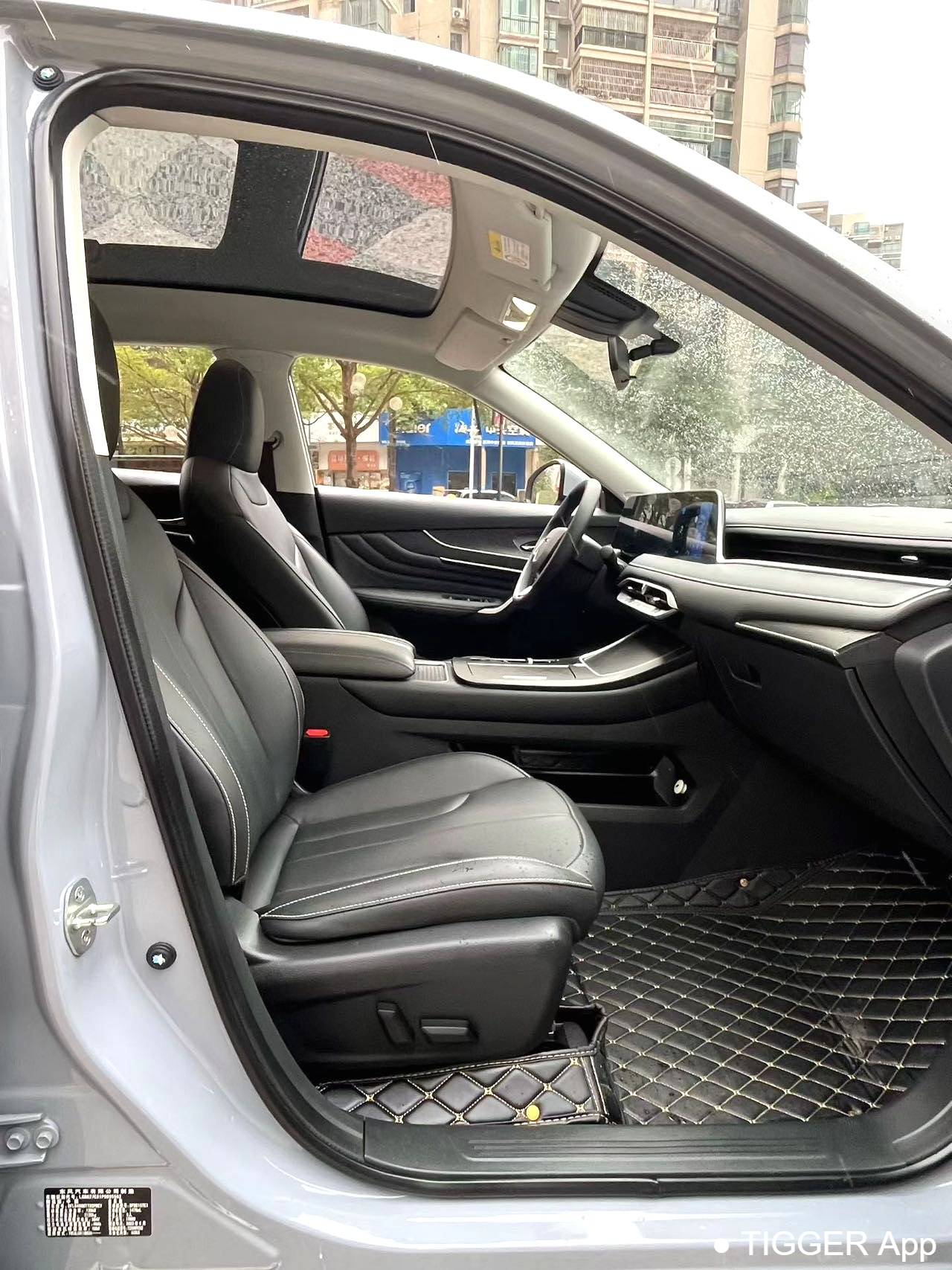 used Venucia‌ 2023 Venucia V DD-i 110km iE version