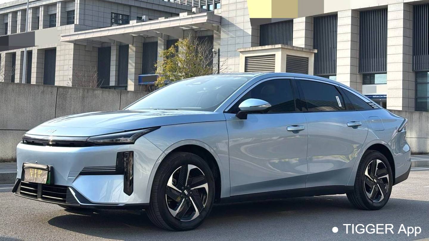 GALAXY 2025 L6 EM-i 140km Starship Edition