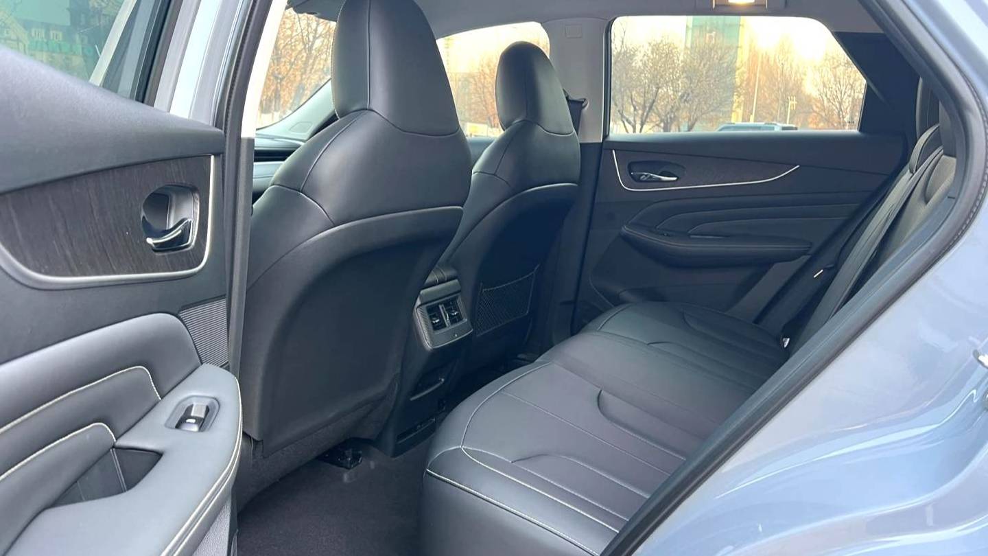 Venucia‌ 2023 Venucia V DD-i 110km iE version