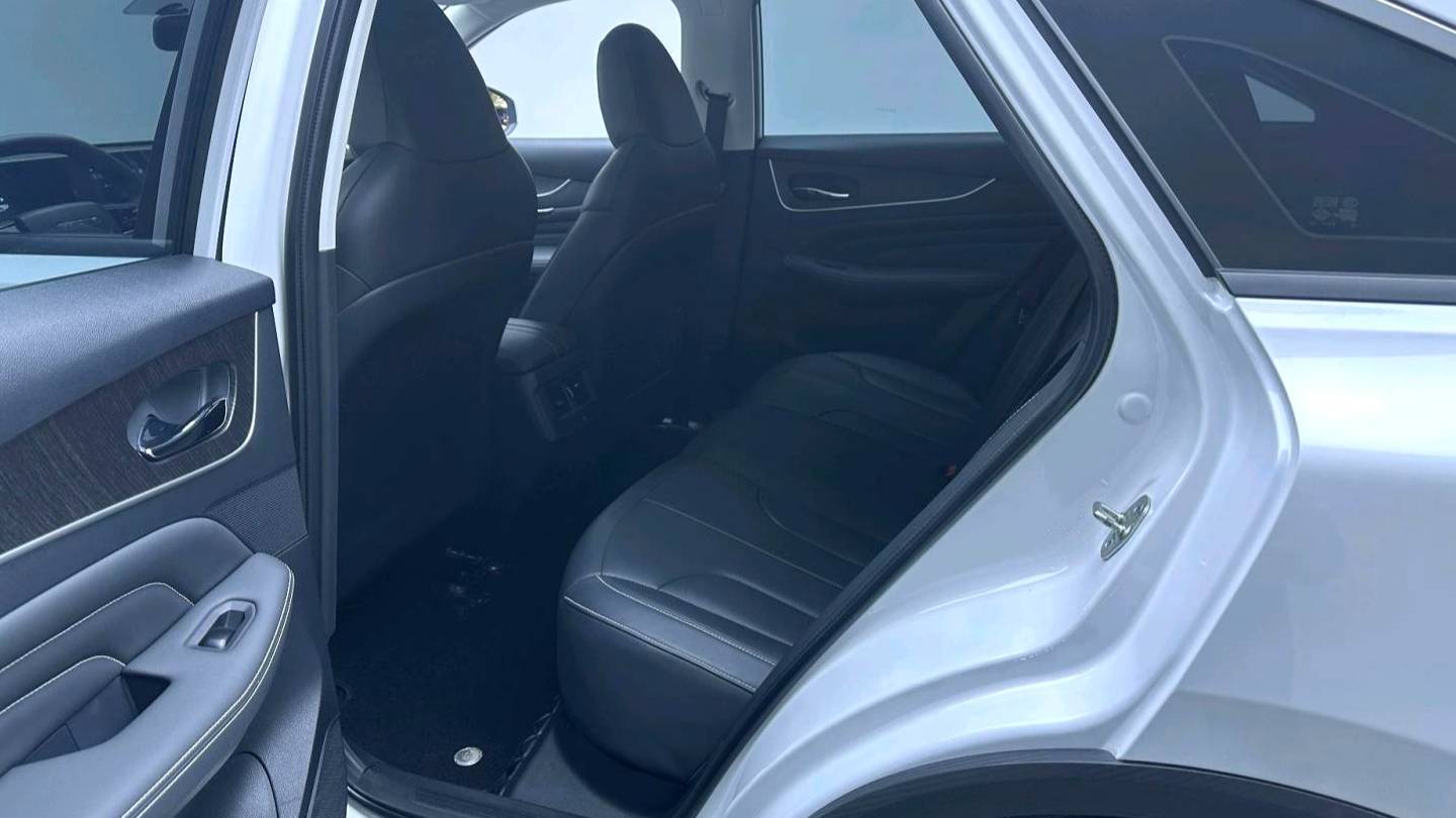 Venucia‌ 2023 Venucia V DD-i 60km iD version