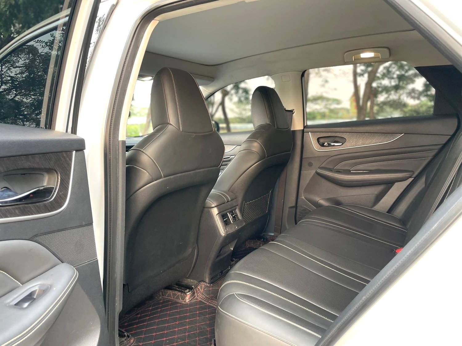 used Venucia‌ 2023 Venucia V 260T idol version Pro