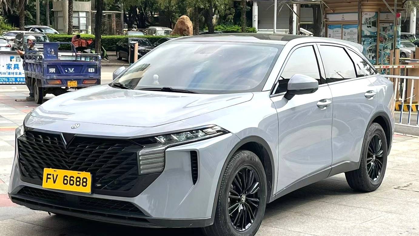 Venucia‌ 2023 Venucia V 260T Dark Horse Edition Pro