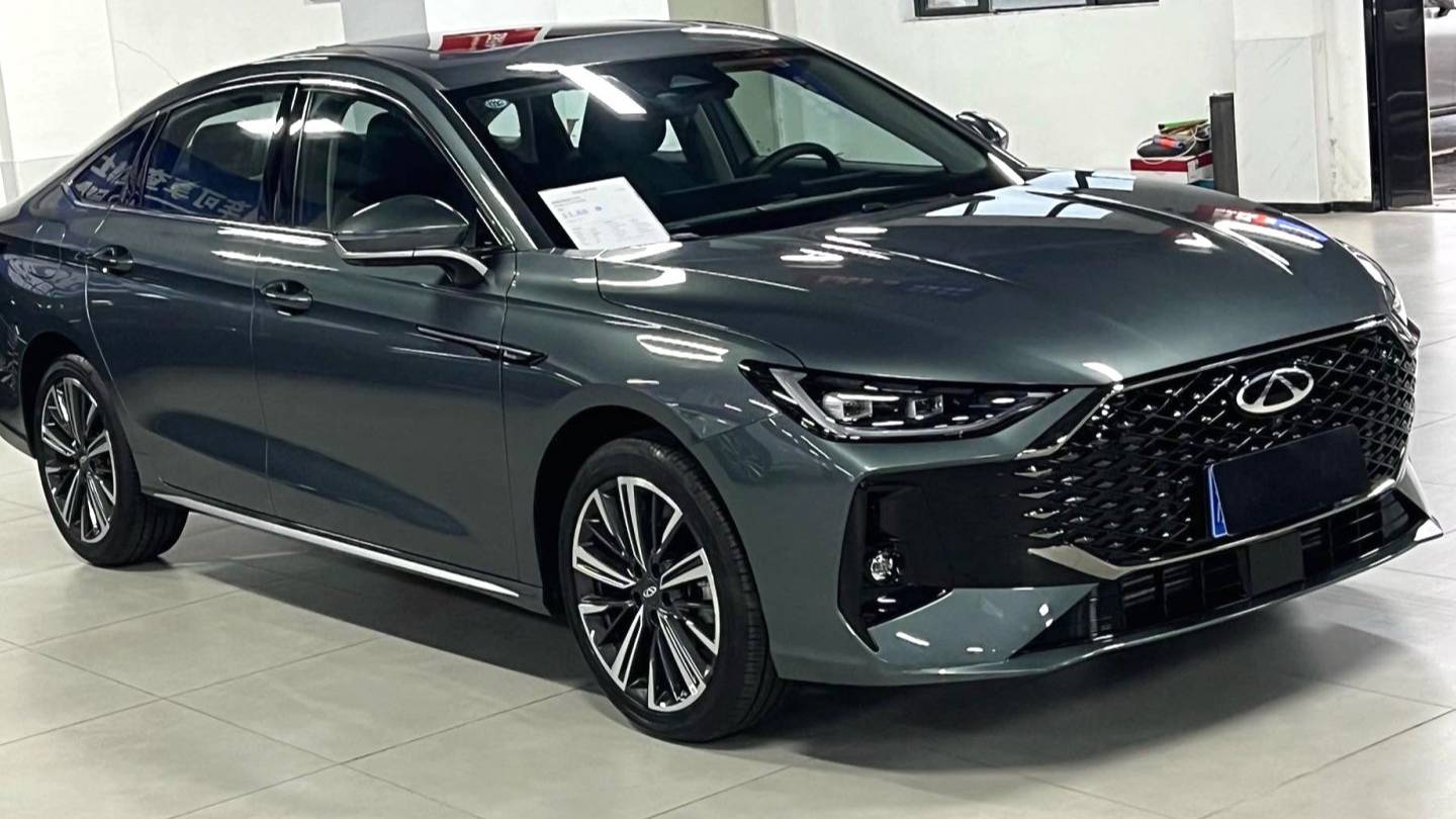 Chery 2025 ARRIZO 8 PRO 1.6T DCT Luxury Model+