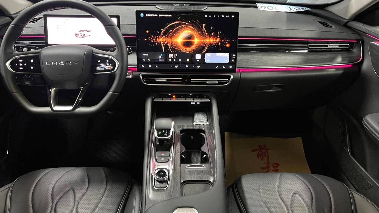 Chery 2025 ARRIZO 8 PRO 1.6T DCT Luxury Model+