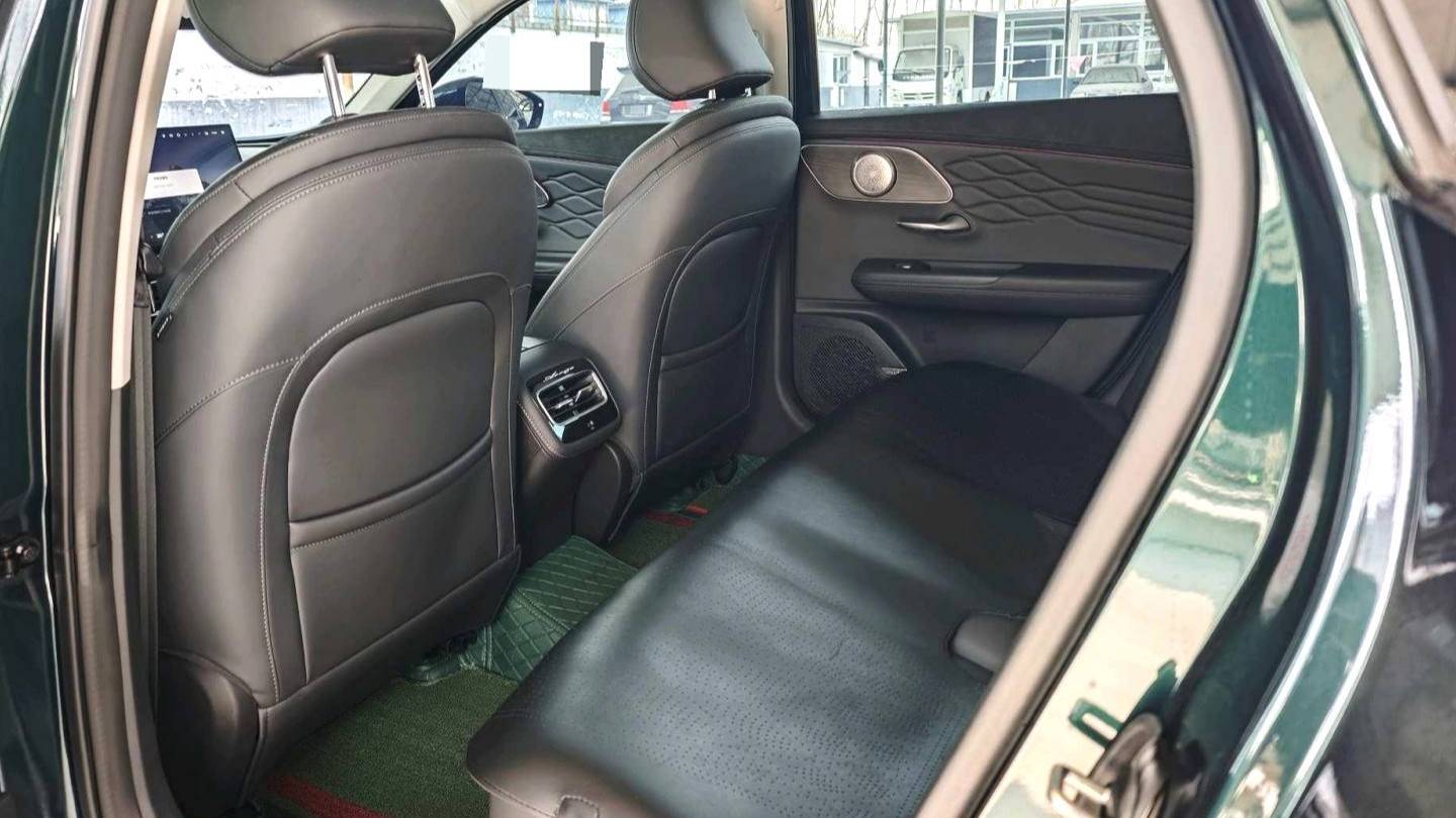 Chery 2025 ARRIZO 8 PRO 2.0T DCT Premium Edition