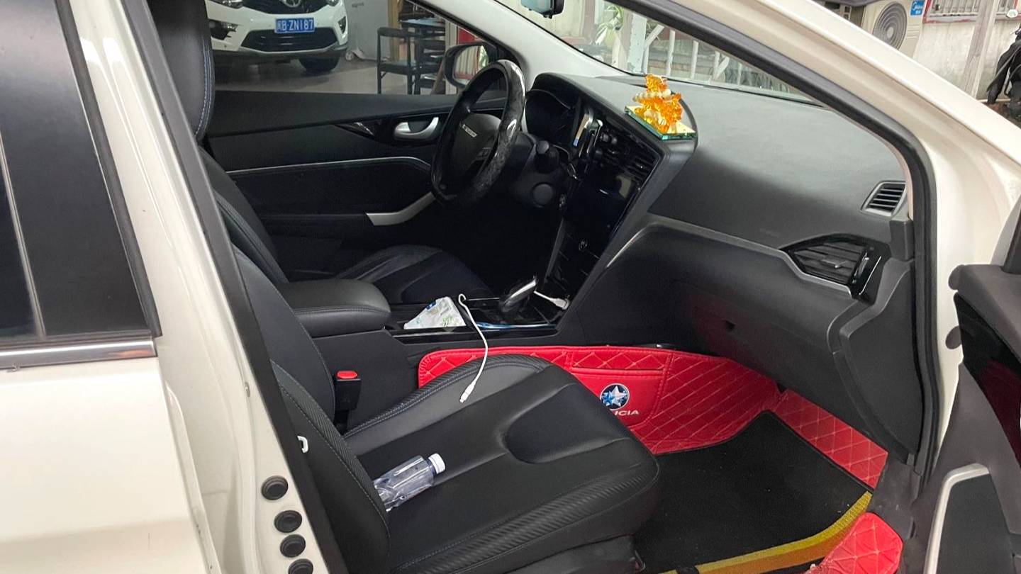 Venucia‌ 2023 D60 PLUS Comfort Edition SI Type