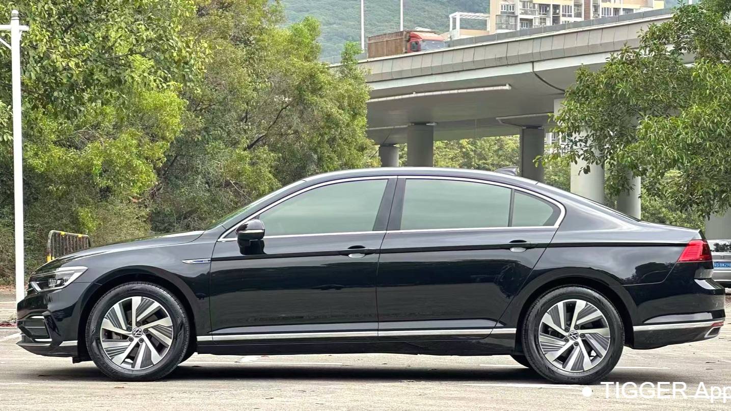 Volkswagen 2022 Magotan GTE Luxury Model