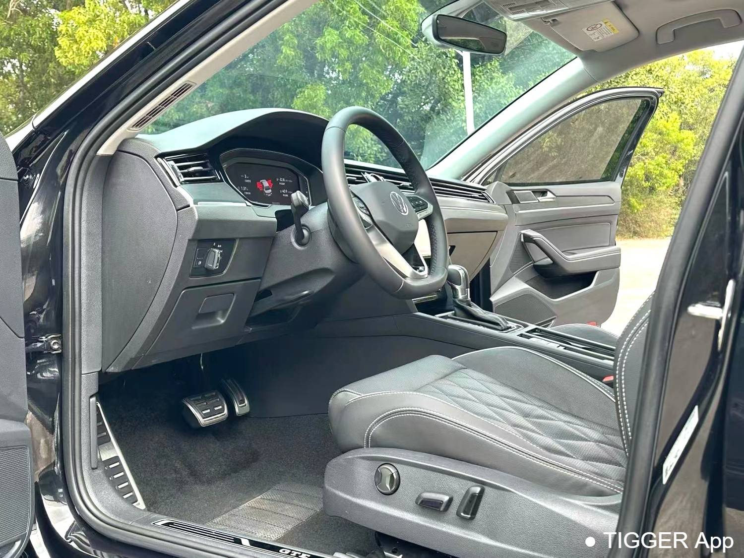 Volkswagen 2022 Magotan GTE Luxury Model